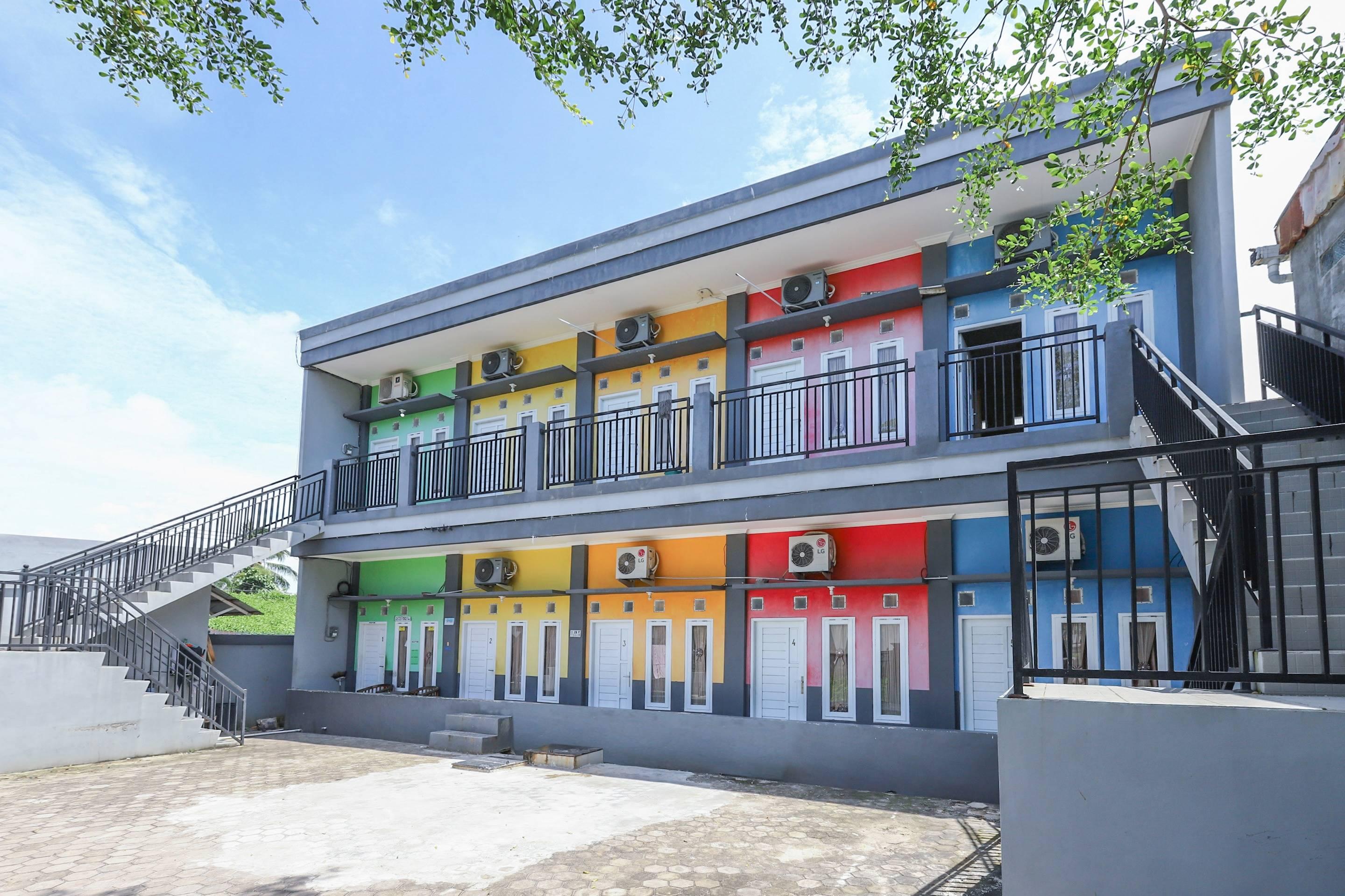 Reddoorz At Pelangi Guest House Balikpapan  Exterior foto